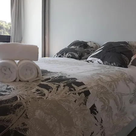 Apartment 64